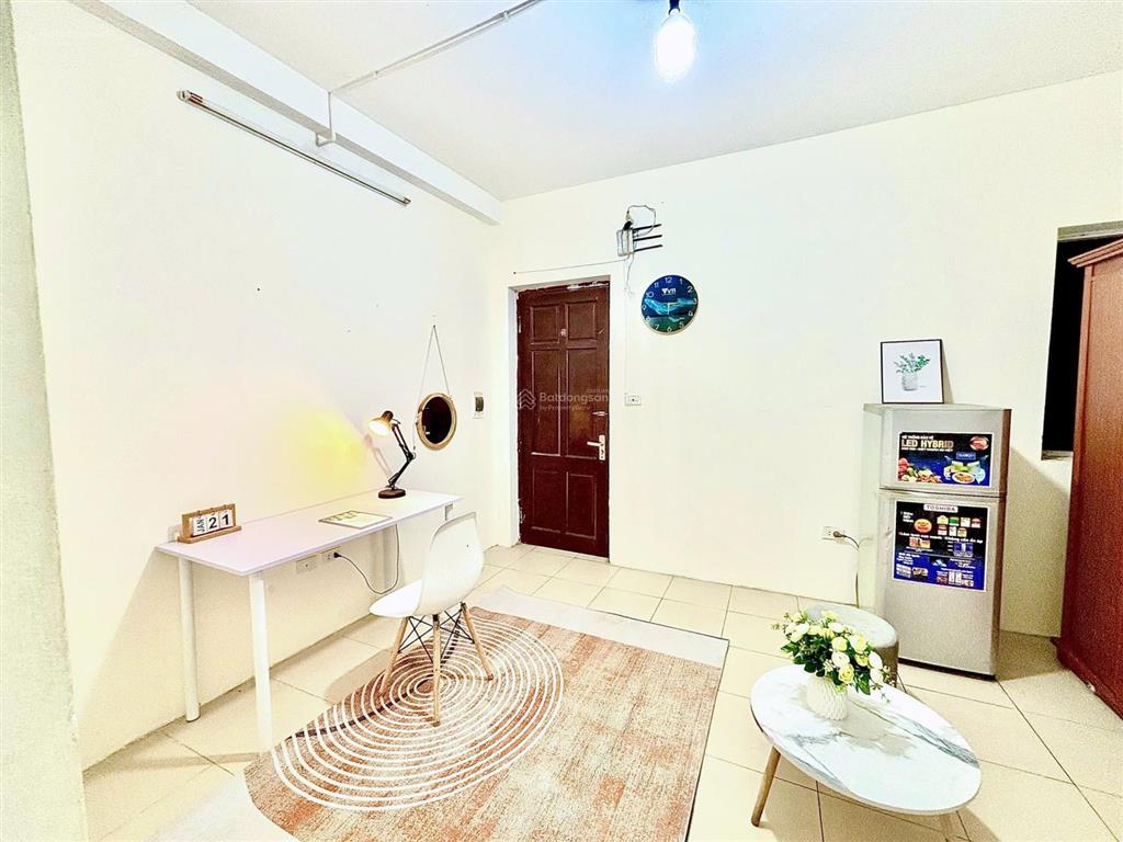 Phòng ngõ 20 mĩ đình 1 ngủ 1 khách full nội thất giá mềm có thương lượng