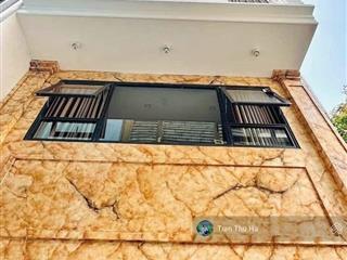 Ccmn tây sơn đống đa  85m2 lô góc 2 thoáng  7 tầng 16 phòng  dòng tiền 100 triệu