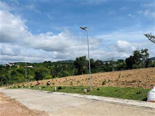 Sở hữu lô góc 2 mặt tiền đường với chiếc view thuỵ sĩ thu nhỏ