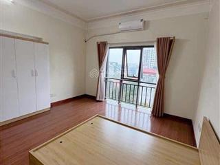 Căn hộ dịch vụ 2 phòng, full đồ, thang máy giá 5.300k