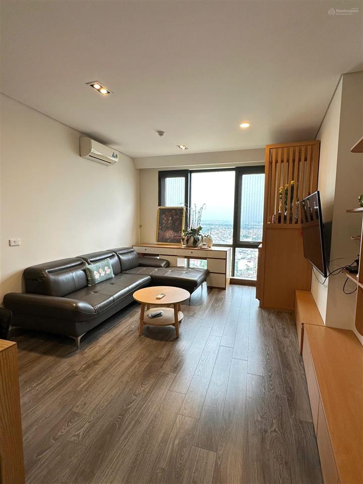 Chính chủ bán căn hộ 80m2 view sông hồng ngay xem căn