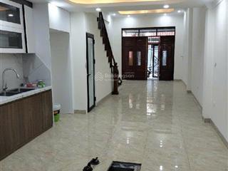Bán nhà tái định cư vĩnh quỳnh,  74m²  5 tầng  nhà mới, 2 mặt thoáng vĩnh viễn,  gần ô tô tránh