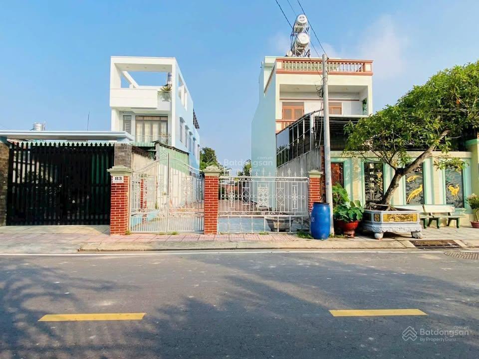 Gia đình tôi cần bán gấp lô đất cách quốc lộ 22 500m mặt tiền nguyễn văn khạ tân an hội giá hợp lý