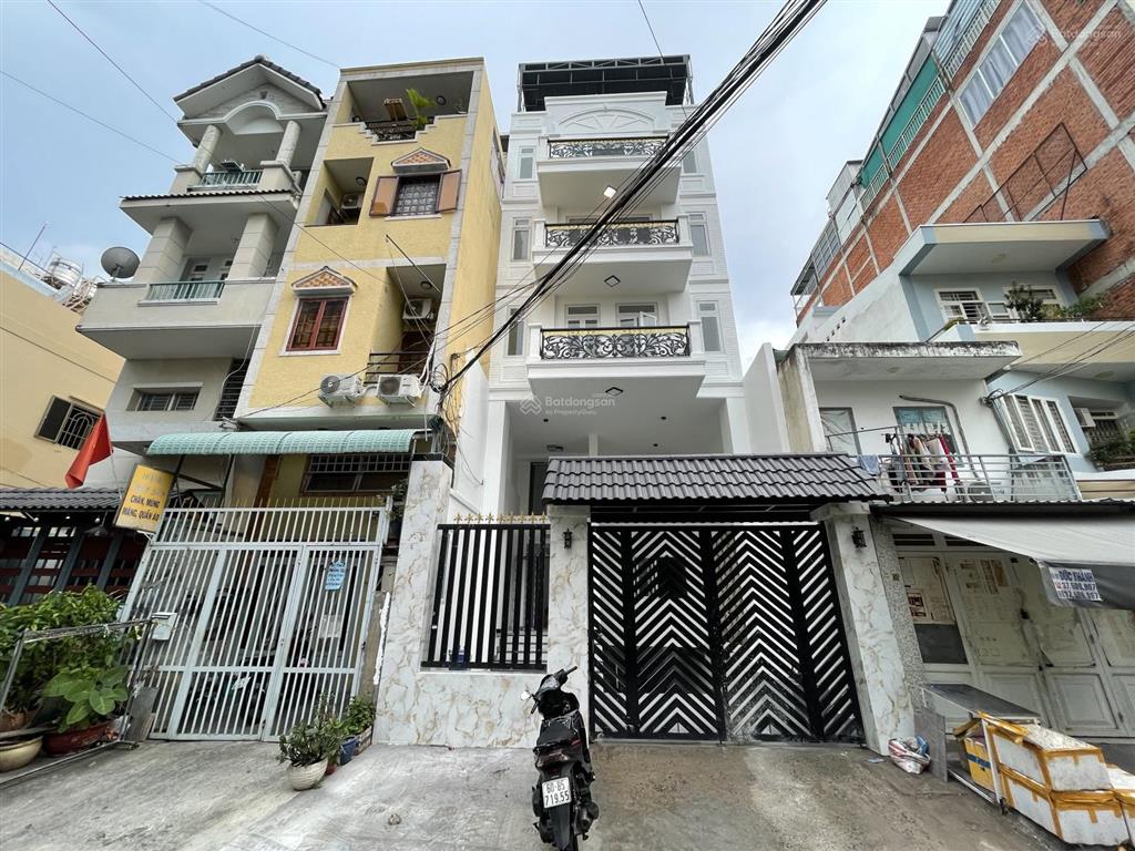 Bán căn hộ dịch vụ 7 tầng có thu nhập 100tr/tháng mặt tiền đường số p. tân quy, q7