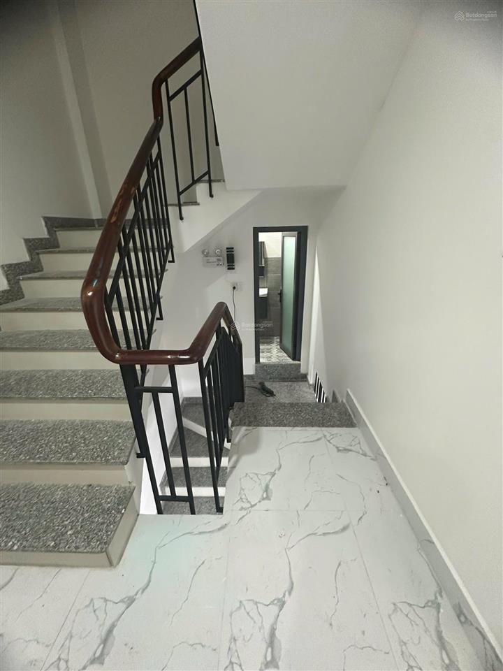 Bán căn hộ dịch vụ 7 tầng có thu nhập 100tr/tháng mặt tiền đường số p. tân quy, q7