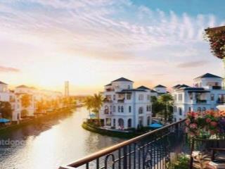 Chính thức nhận booking biệt thự hồ  vinhome green city  tặng xe vf7