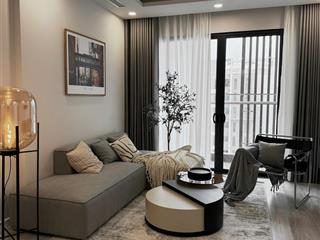 Cho thuê căn hộ goldseason  47 nguyễn tuân, 75m2, 2pn, 2wc giá 14triệu.