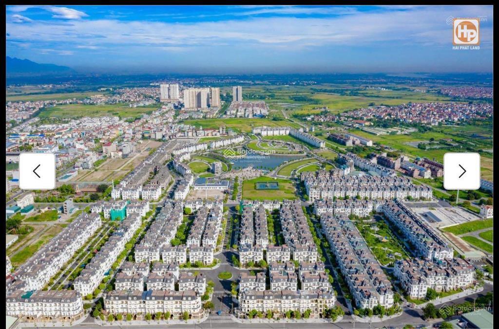 Hot! cần bán căn biệt thự đường lớn, nhìn ra hồ và công viên, diện tích sử dụng 750m2, giá đầu tư