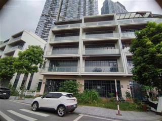 Hot! chính chủ bán căn shophouse thương mại, vị trí đẹp,2 mặt tiền,giá tốt nhất, tại the matrix one