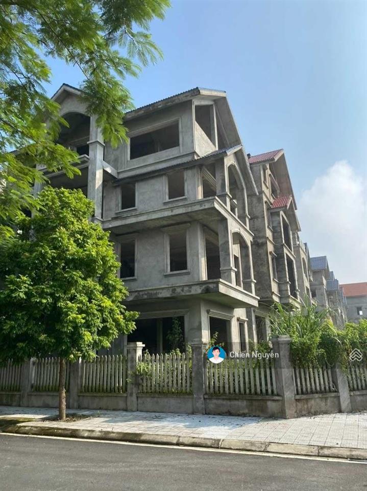 Hot! bán căn biệt thự giá tốt nhất phương viên, khu lõi mailand, giá 140 tr/m2, đầu tư chắc thắng