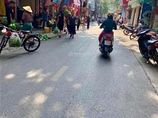 Lô góc hai mặt thoáng  diện tích 32/35m  lê lợi hà đông  kinh doanh đỉnh