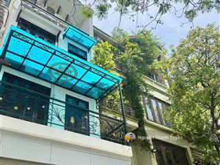 Bán gấp liền kề ở kđt văn quán, 20,8 tỷ 84m x 4t view công viên thoáng đẹp.kinh doanh làm vp tốt