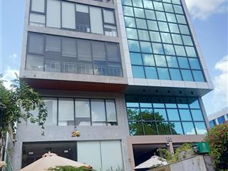 Bán 358m2 khuôn đất nguyễn văn hưởng, đường số 40 phường thảo điền, quận 2, giá tốt thương lượng