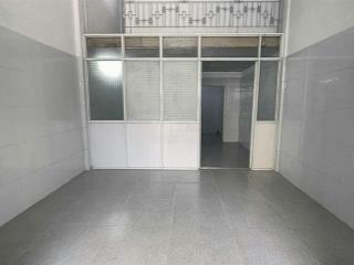 Nhà 5 triệu 1 phòng ngủ KDC 91B ô tô đậu trước nhà