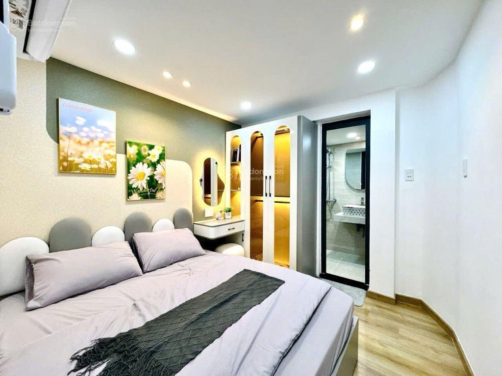Hiếm! lâu mới có! bán chung cư 1050 chu văn an. chính chủ công chứng