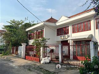 Chưa tới 100 triệu/m2  đường linh đông thủ đức  20x38m  3 tầng  hđt 140tr/th  giá 85tỷ về 75tỷ