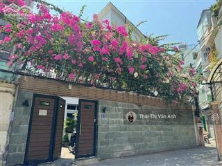 Chính chủ cần bán biệt thự siêu đẹp hxh lê văn sỹ15x18m3 tầngnội thất cao cấp50tỷ giảm về 48 tỷ