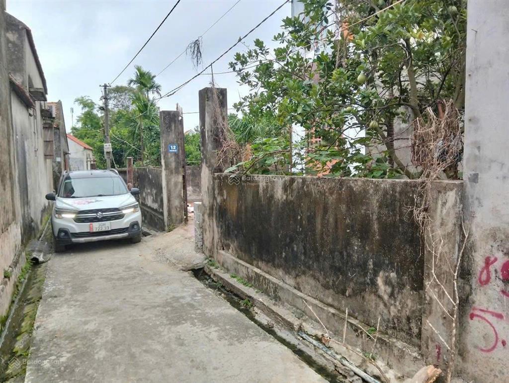 Hot! đất đẹp vuông vắn 97m2, oto đỗ sân, tặng nhà 2 tầng khai thái, phú xuyên.  0989 458 ***