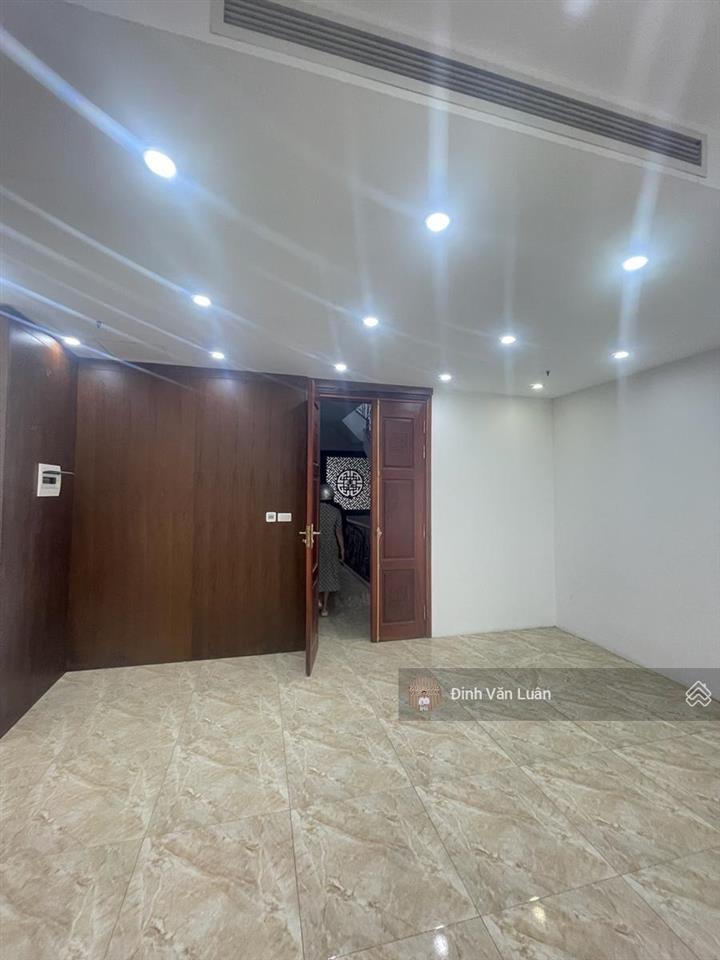 Giảm chào 4 tỷ! tòa 7t hiện đại x 130m2, mt 6m, giá 53 tỷ