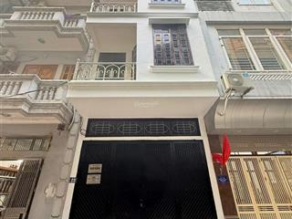 Chỉ 18tỷ9 có căn nhà 70m2 ga ra ô tô đường nguyễn văn huyên, cầu giấy