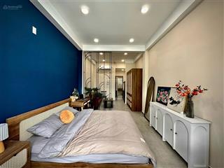 Chdv nguyễn phúc chu, q.tân bình. dt 10 x 20m. kc 5 tầng, 36 phòng. tn 160tr/th. giá 25 tỷ tl