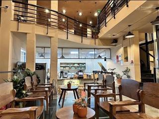 Nhà cho thuê viêw sân vườn .điện biên phủ p2 q bình thạnh.phù hợp nhiều mô hình kinh doanh(tự do)