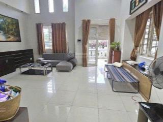 Biệt thự cao cấp khu cao lỗ, gần tạ quang bửu, quận 8. hầm, trệt, lầu, 4pn, 5wc, giá 35 triệu/tháng
