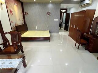 Cho thuê phòng bancol tách bếp intresco gần phạm hùng q8. s45m2. full nội thất. giá 5,5 tr/tháng
