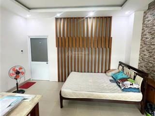 Cho thuê phòng đường phạm hùng kdc đại phúc. phòng tầng trệt. full nôi thất. 35m2. giá 5tr/tháng