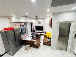 Bán nhà mới xây 5 tầng. có thang máy, 50m2. cho thuê 30 triệu/ tháng. 8,99 tỷ. 0902 160 ***