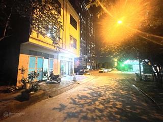 Bán lô đất 50m2. mặt tiền 5m. khu b yên nghĩa. 9,9 tỷ. view công viên. 0902 160 ***