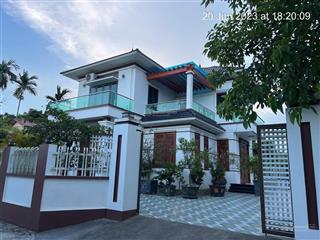 Bán căn biệt thự 3 tầng với thiết kế cực đẹp. mua đất tặng nhà biẹt thự. 500m đất sẵn sổ. giá 8,5ty