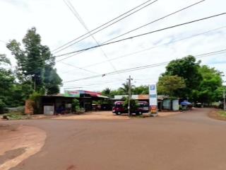 Ông cậu em gửi bán 3 sào (10x108), đường cán đá 12m, giá chỉ 350tr/sào. cách tp đồng xoài chỉ 15p