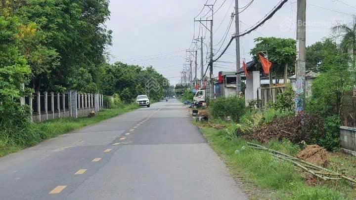 Gấp chính chủ bán 1161m2 (100m2 thổ cư) mặt tiền tuyến 1 25m kết nối vào khu công nghiệp