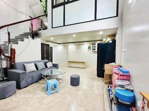 Lê quang đạo mỹ đình 5 tầng dân xây cực kỳ chắc dt 42m .vài bước ra ô tô tránh, gần svđ mỹ đình