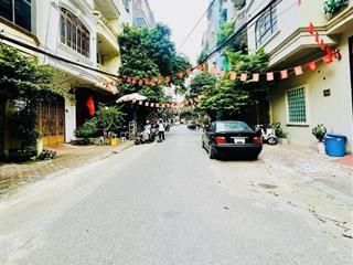 Phạm tuấn tài  tt cầu giấy  phân lô ôtô tránh vào nhà vỉa hè rộng* dt 72m2. mặt tiền rộng hơn 6m