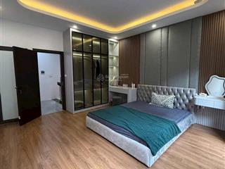 Nhỉnh 7 tỷ nhà mới đẹp hồ tùng mậu ngay sau đại học thương mại * dt 35m ,30m ra ô tô tránh