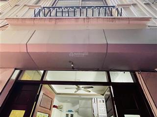 Cổ nhuế 5 tầng dân xây cực chắc chắn ,trung tâm quận bắc từ liêm * dt 35m .ngõ nông đẹp ,gần ô tô