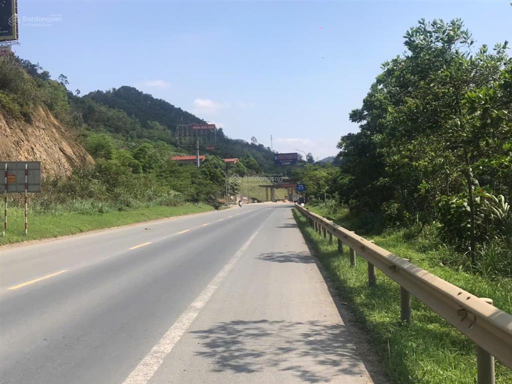 Hàng hiếm  đất nhà cần bán dt 2.6ha đất mặt đường cao tốc hòa lạc  hòa bình