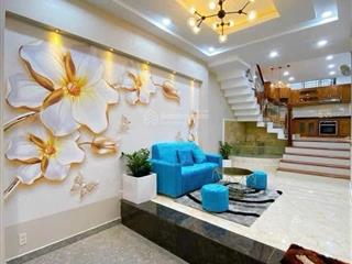 Bình thạnh  hẻm kinh doanh 1 trục  gần mặt tiền  tặng nội thất  4pn  giá chỉ 7.8 tỷ