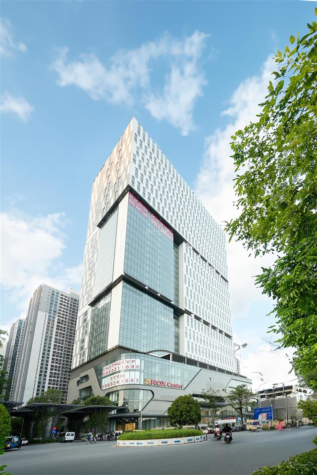 Sàn văn phòng rox tower giá chỉ từ 48tr/m2, ck 5%, vay 70% htls 0% 12 tháng, miễn phí dv 12 tháng