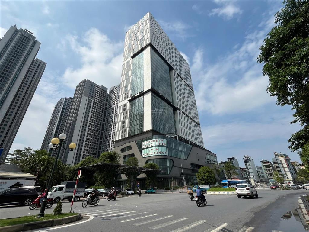 Sàn văn phòng rox tower giá chỉ từ 48tr/m2, ck 5%, vay 70% htls 0% 12 tháng, miễn phí dv 12 tháng