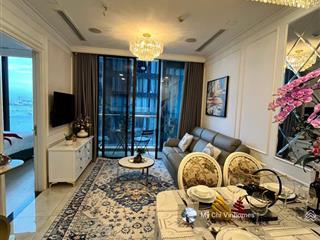 Cho thuê 2pn, 2wc, 70m2 tại vinhomes golden river, giá ưu đãi 29,9 triệu vnd