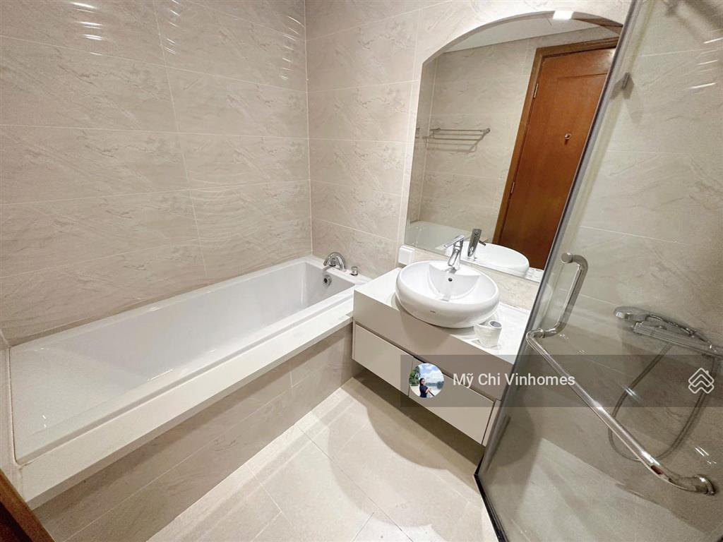 Căn hộ landmark plus, 2pn, có hđt, hỗ trợ vay cơ hội đầu tư tốt