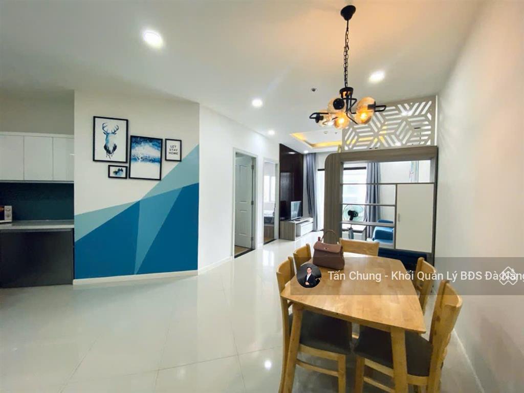 Căn 2pn view sông hàn, vòng quay mặt trời tầng cao diện tích 69m2 giá 3,59 tỷ