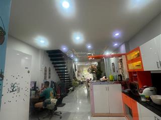 Hot, kẹt tiền bán gấp nhà đẹp mặt tiền mai hắc đế [p15 q8] dt 150m2 (5 x30m) 3t 4pn 5wc chỉ 11.5 tỷ