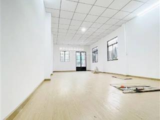Cần bán gấp nhà đẹp hxh dương bá trạc [p2, q8] dt67m2(4.3 x 16m),2t, 2pn, 2wc chỉ 8.1 tỷ