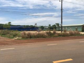 Bung kèo ra nhanh mt xuyên tâm ngang 7m nở hậu 12m, tổng 598m2 giá 678tr tl