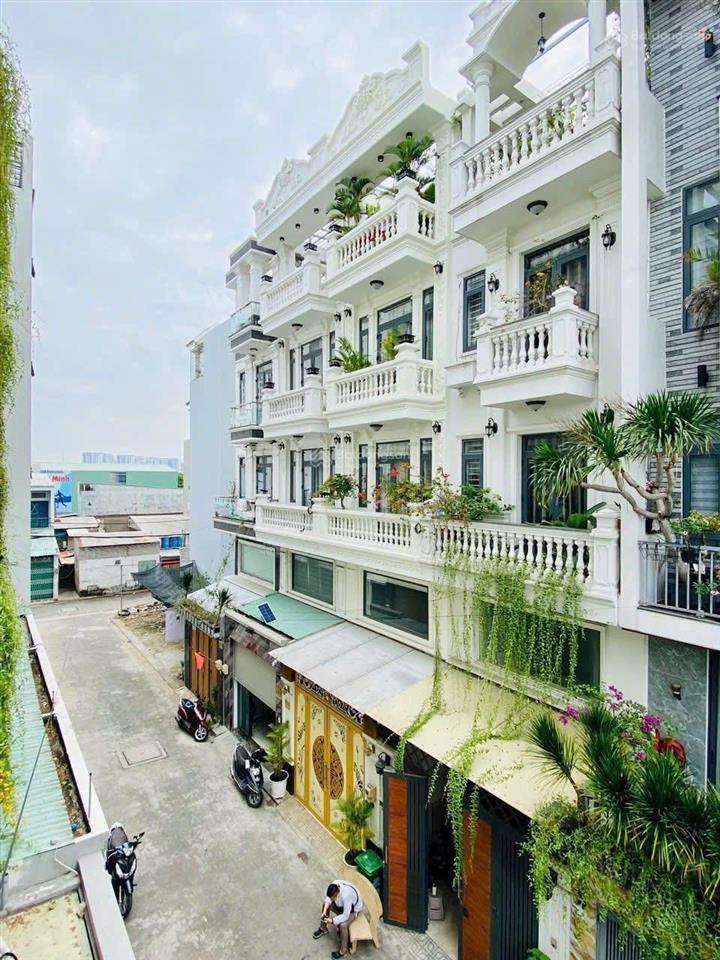 Bán nhà, khu đồng bộ, 68 m2 xây 5 tầng chỉ hơn 8 tỷ, lê đức thọ quận gò vấp