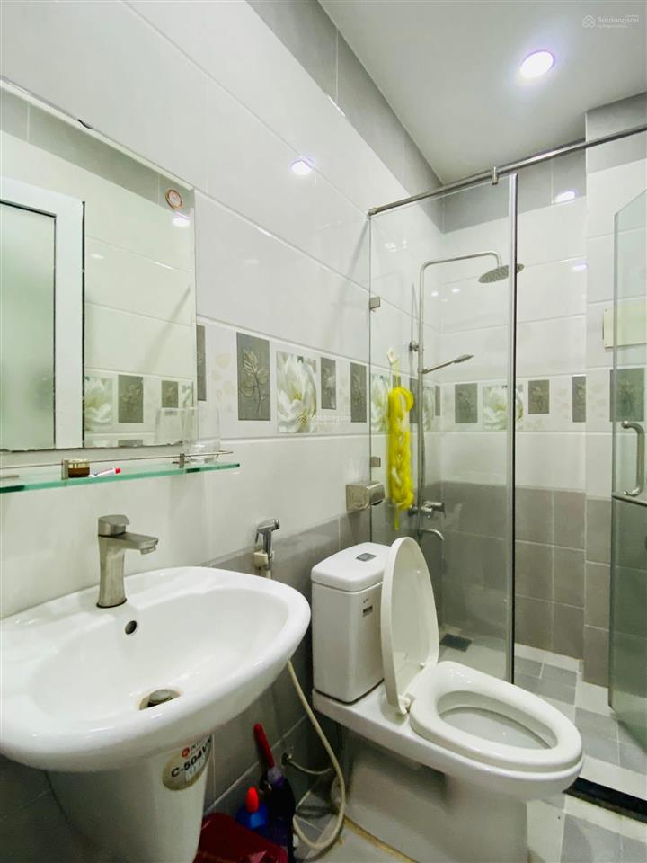 Bán nhà,hẻm xe hơi,64 m2 xây 5 tầng,chỉ hơn 8 tỷ,phạm văn chiêu, quận gò vấp